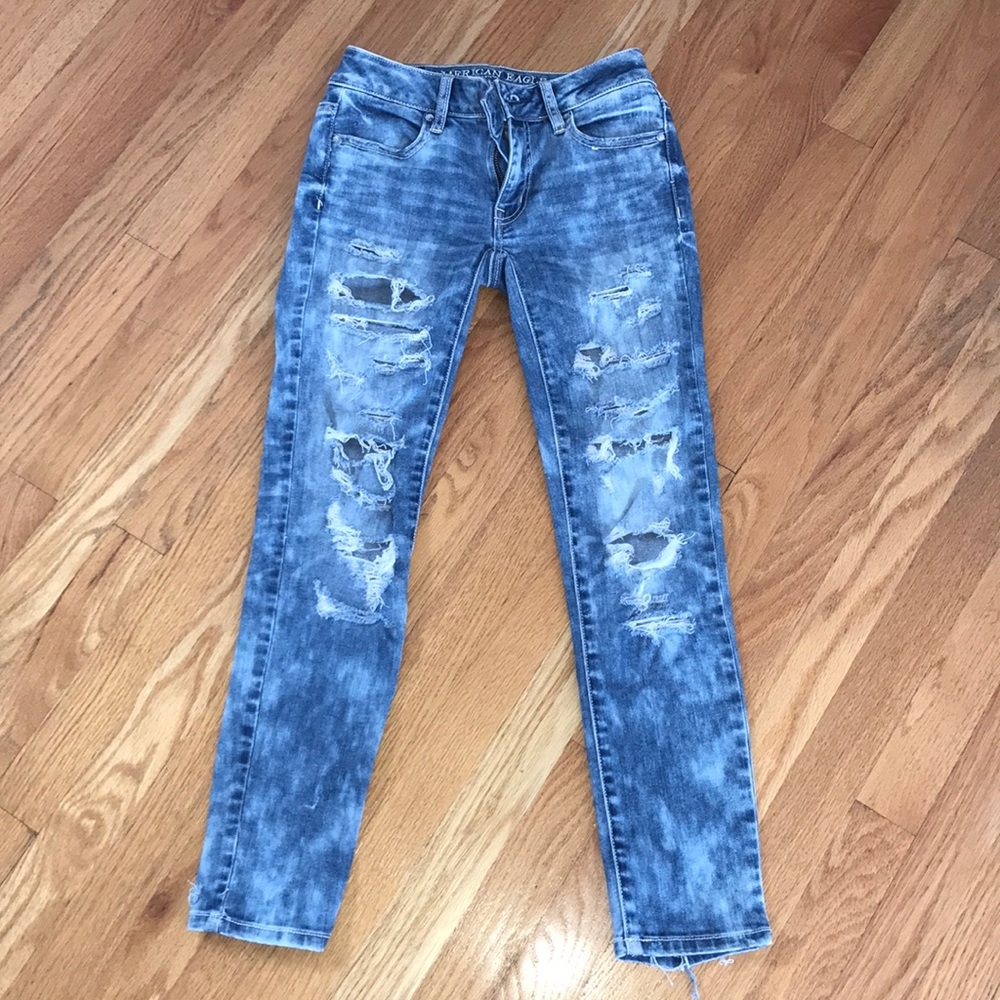American Eagle ripped jeans, size 00 regular